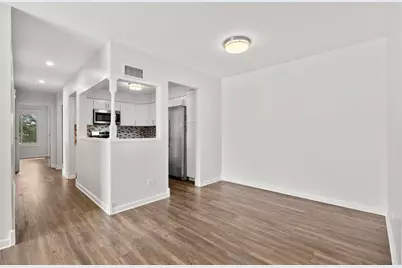 7300 Fairview Avenue #206, Downers Grove, IL 60516 - Photo 8