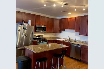 2000 W Warren Boulevard #4NE, Chicago, IL 60612 - Photo 2