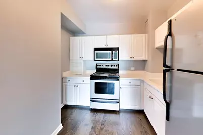 3600 N Lake Shore Drive #222, Chicago, IL 60613 - Photo 6