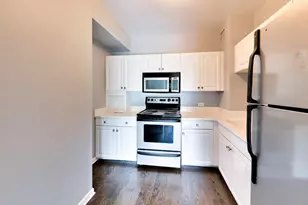 3600 N Lake Shore Dr, Chicago, IL 60613 - Photo 6