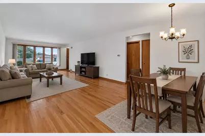 4155 W 118th Place, Alsip, IL 60803 - Photo 2