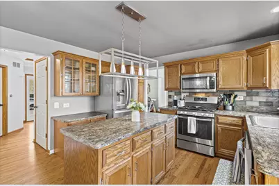 307 Cass Street, Lemont, IL 60439 - Photo 4