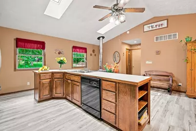 2351 E 28th Road, Marseilles, IL 61341 - Photo 14