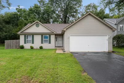409 Vana Drive, Carpentersville, IL 60110 - Photo 1