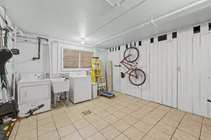 6043 N Northwest Hwy, Chicago, IL 60631 - Photo 14