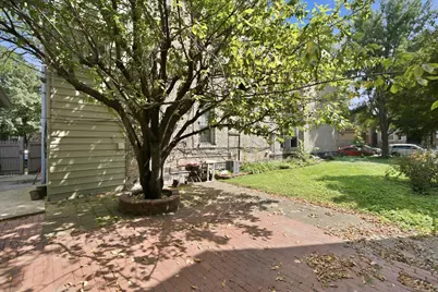2500 W Walton Street, Chicago, IL 60622 - Photo 6