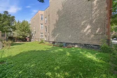 2500 W Walton Street, Chicago, IL 60622 - Photo 8