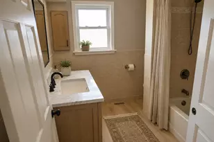 139 N Hemlock Ave, Wood Dale, IL 60191 - Photo 10