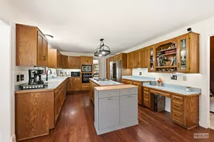 925 Merrill New Rd, Sugar Grove, IL 60554 - Photo 20