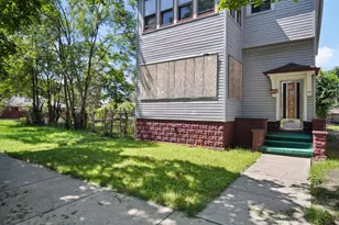 6554 S Stewart Ave, Chicago, IL 60621 - Photo 2