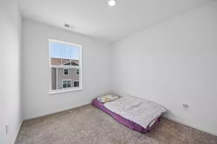 1109 Atterberg Rd, South Elgin, IL 60177 - Photo 12