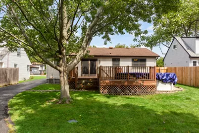 18207 W Big Oaks Road, Grayslake, IL 60030 - Photo 22