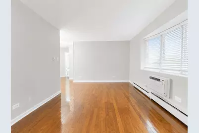 5920 N Kenmore Avenue #202, Chicago, IL 60660 - Photo 4