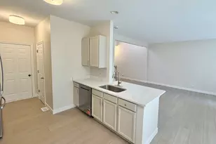25 Melrose Ct, South Elgin, IL 60177 - Photo 2