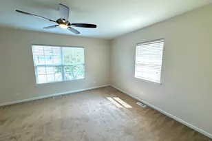 25 Melrose Ct, South Elgin, IL 60177 - Photo 10