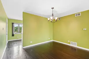 9619 Kedvale Ave, Oak Lawn, IL 60453 - Photo 6