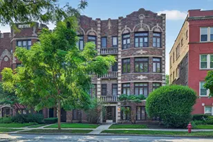 426 S Austin Blvd, Oak Park, IL 60304 - Photo 1