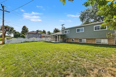 218 E Central Avenue, Lombard, IL 60148 - Photo 24