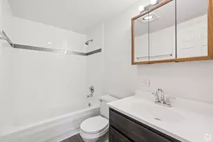 1840 N Delany Rd, Gurnee, IL 60031 - Photo 8
