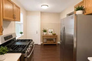 1693 Linden St, Des Plaines, IL 60018 - Photo 8
