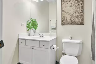 758 N Larrabee St, Chicago, IL 60654 - Photo 16