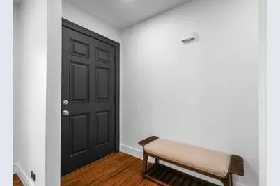 575 Gateshead Avenue N, Elk Grove Village, IL 60007 - Photo 4