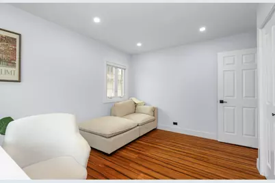 575 Gateshead Avenue N, Elk Grove Village, IL 60007 - Photo 16