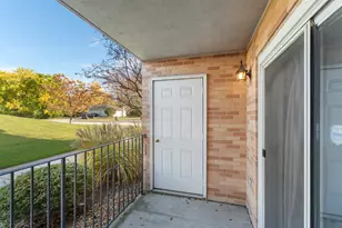 18302 Robin Ln, Homewood, IL 60430 - Photo 18