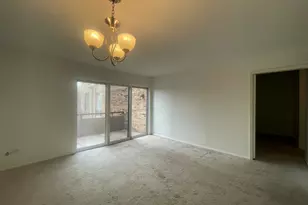 1912 Prairie Square, Schaumburg, IL 60173 - Photo 14