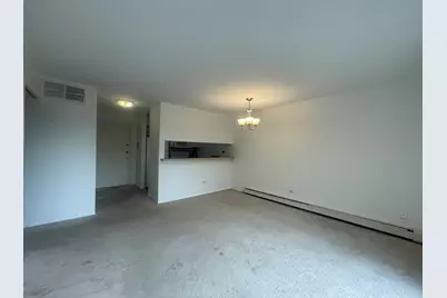 1912 Prairie Square #314A, Schaumburg, IL 60173 - Photo 12