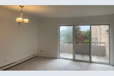 1912 Prairie Square #314A, Schaumburg, IL 60173 - Photo 10