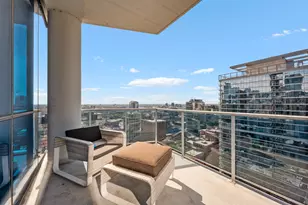110 W Superior St, Chicago, IL 60654 - Photo 40
