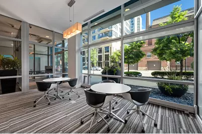 110 W Superior Street #2603, Chicago, IL 60654 - Photo 44