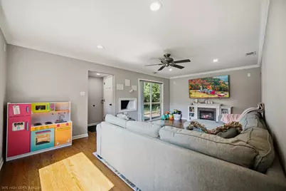 6900 W 125th Street, Palos Heights, IL 60463 - Photo 2
