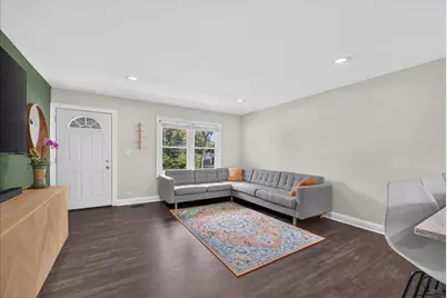 2921 Everglade Avenue, Woodridge, IL 60517 - Photo 2