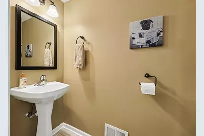 469 Bay Tree Circle, Vernon Hills, IL 60061 - Photo 14