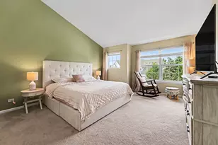 469 Bay Tree Cir, Vernon Hills, IL 60061 - Photo 20