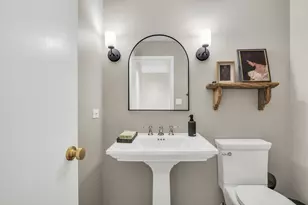 2331 N Wayne Ave, Chicago, IL 60614 - Photo 10