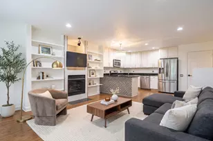 2625 N Ashland Ave, Chicago, IL 60614 - Photo 6