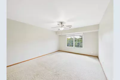 639 Queens Court #8, Rockton, IL 61072 - Photo 18