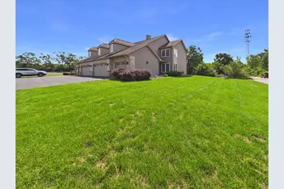 639 Queens Court #8, Rockton, IL 61072 - Photo 1