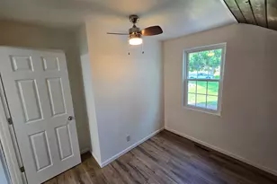 506 SW 10th Ave, Aledo, IL 61231 - Photo 16