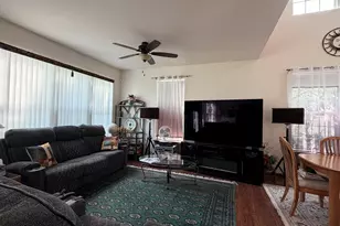 105 Grandview Ct, Volo, IL 60020 - Photo 6