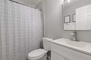 2174 Rob Roy Ct, Hanover Park, IL 60133 - Photo 12