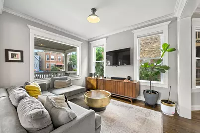 4028 N Central Park Avenue, Chicago, IL 60618 - Photo 4