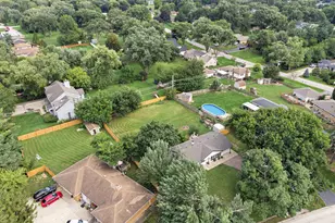 403 Springsouth Rd, Schaumburg, IL 60193 - Photo 26