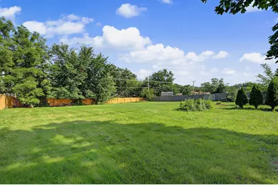 403 Springsouth Road, Schaumburg, IL 60193 - Photo 24