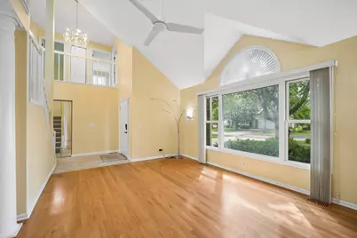 44 Chestnut Terrace, Buffalo Grove, IL 60089 - Photo 4
