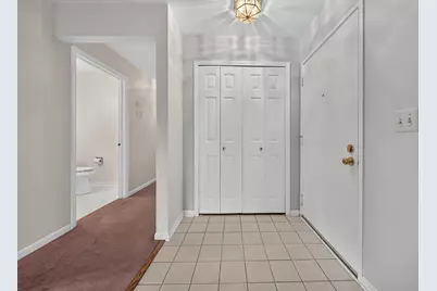 1402 W Hawkes Street #3, Arlington Heights, IL 60004 - Photo 2