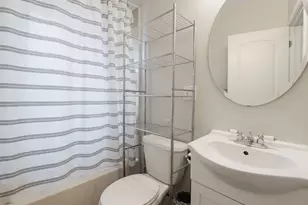 7225 N Rogers Ave, Chicago, IL 60645 - Photo 10
